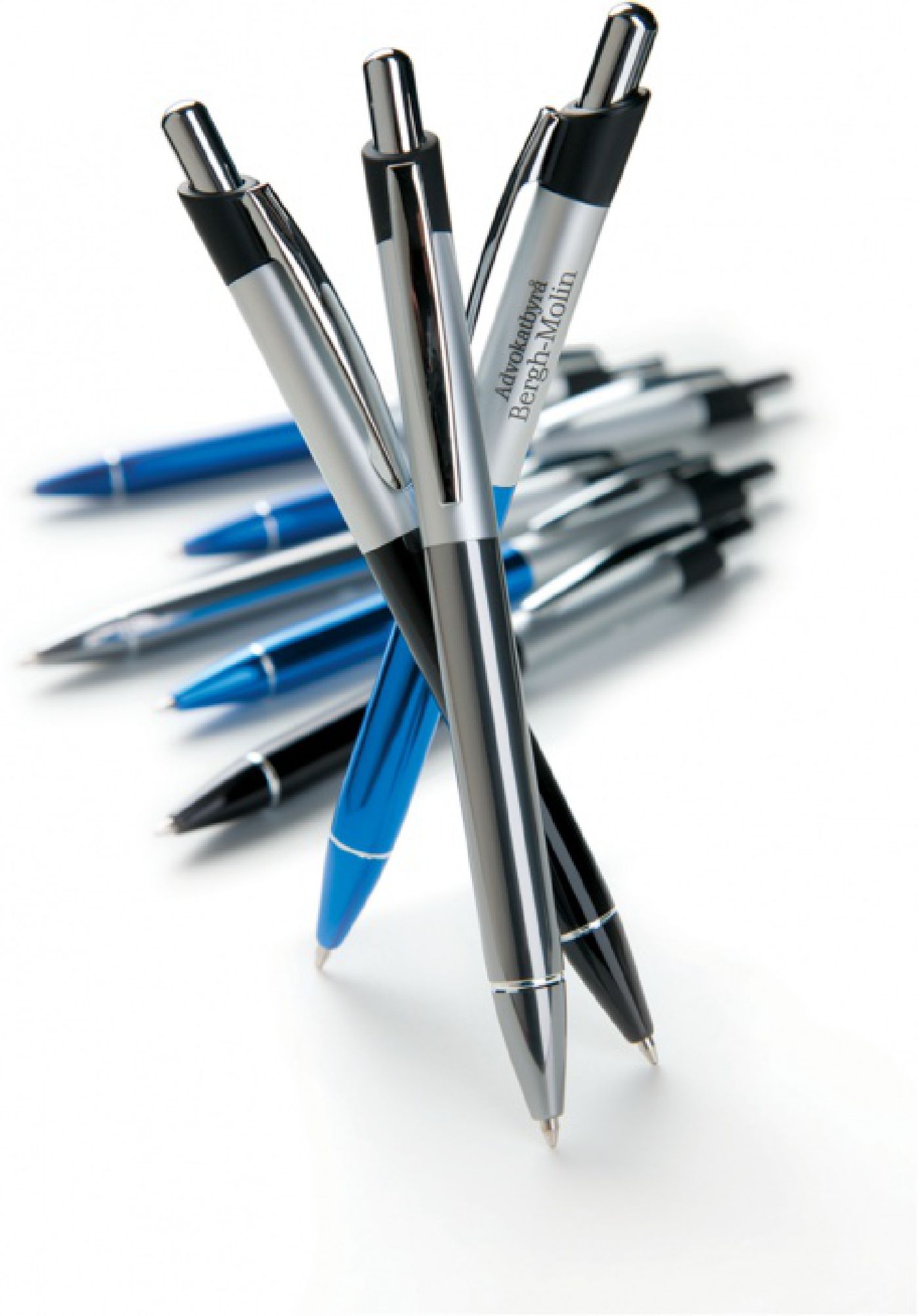 Metallpennor Metallpennor i grupp